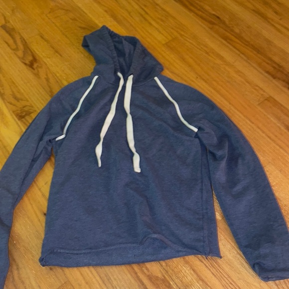 Cute Sweatshirt - Picture 1 of 2
